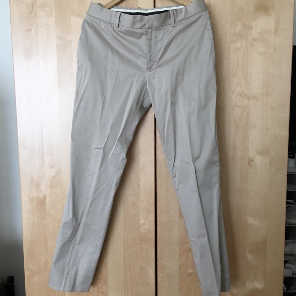 THEORY Brand Men’s Khaki suite - Picture 4 of 5